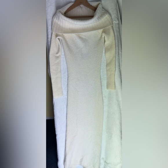 NEW LE SUPERBE Jackpot Ribbed Knit Off Shoulder Midi Dress S $545 Wool Cashmere - Picture 12 of 12